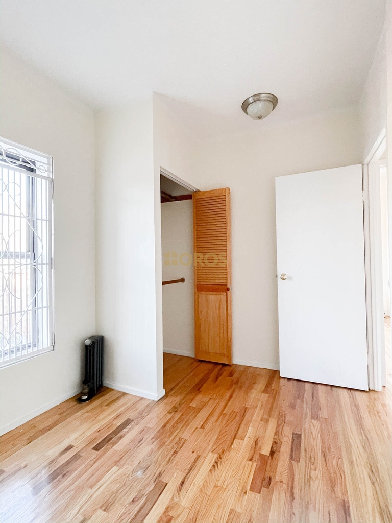 174 Avenue B - Photo 8