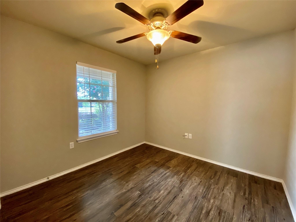 5524 Kleberg Trl - Photo 15