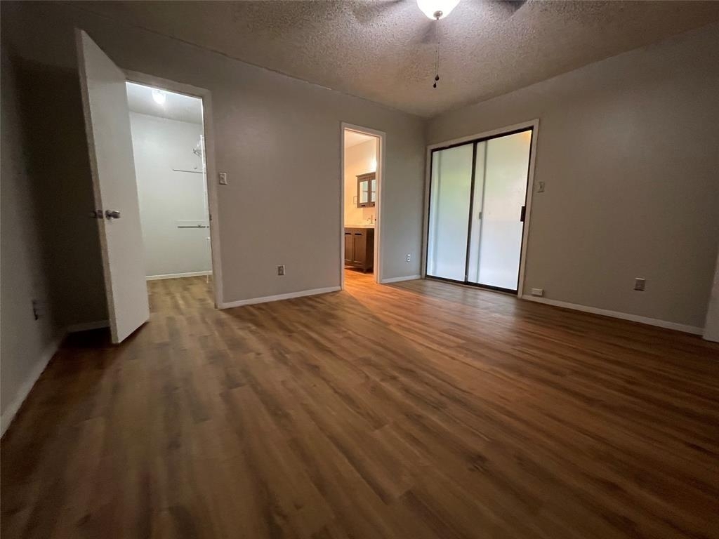 2204 Berkett Dr - Photo 11