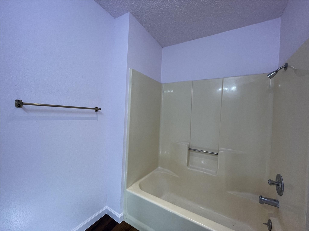 12900 Hymeadow Dr - Photo 12