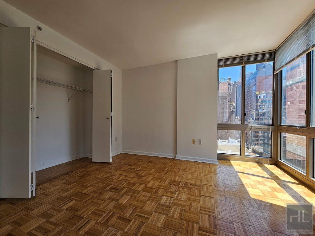 West 37th Street - Photo 2