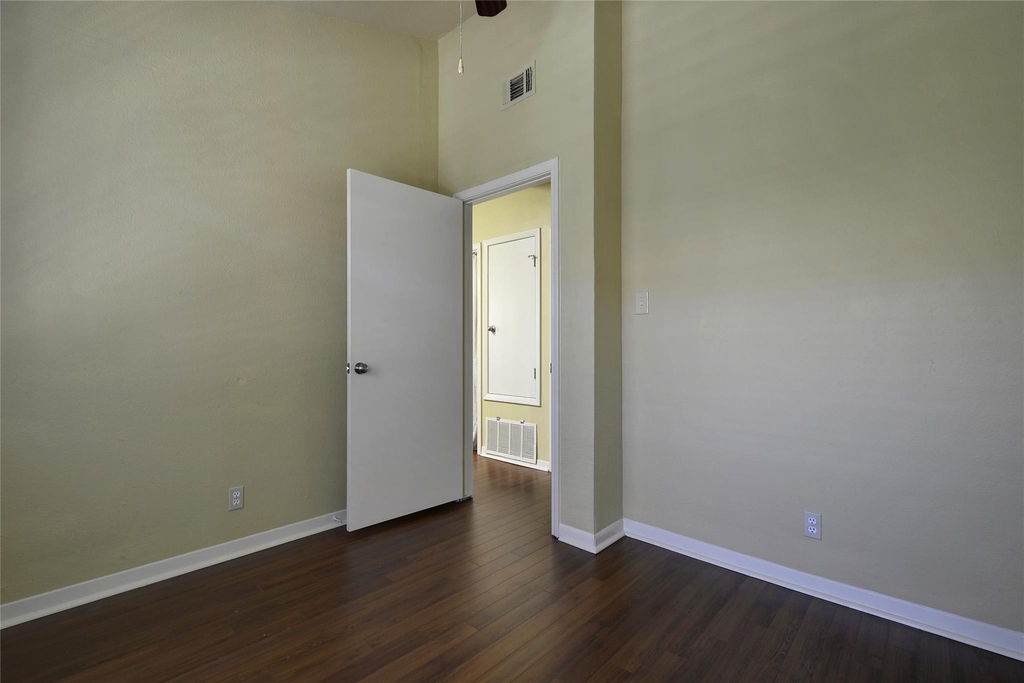 2216 San Gabriel St - Photo 24