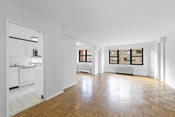 141 East 33rd Street - Photo 1