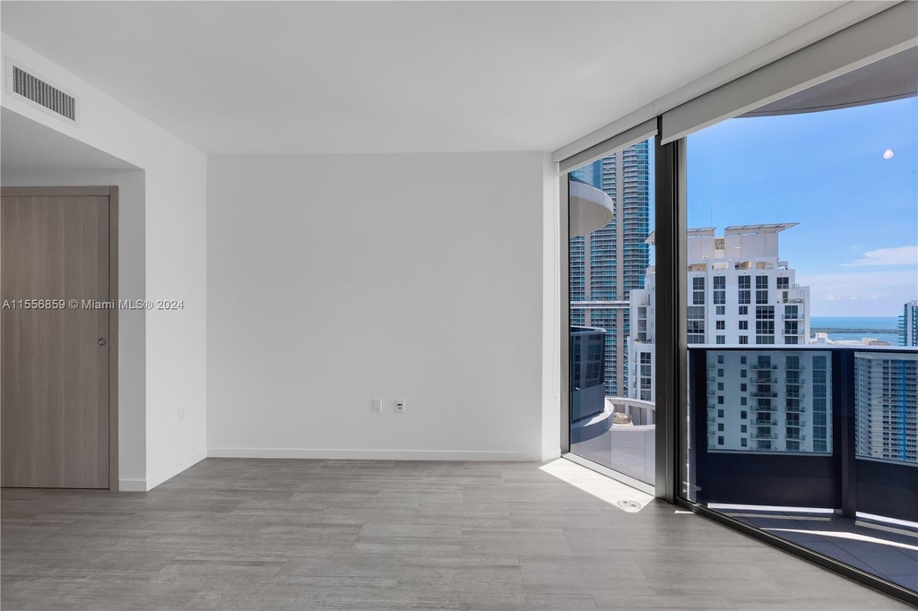 1000 Brickell Plz - Photo 31