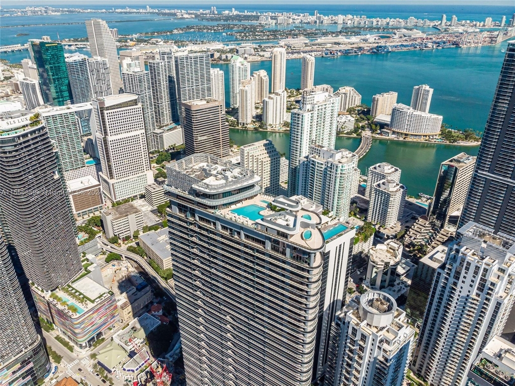 1000 Brickell Plz - Photo 45