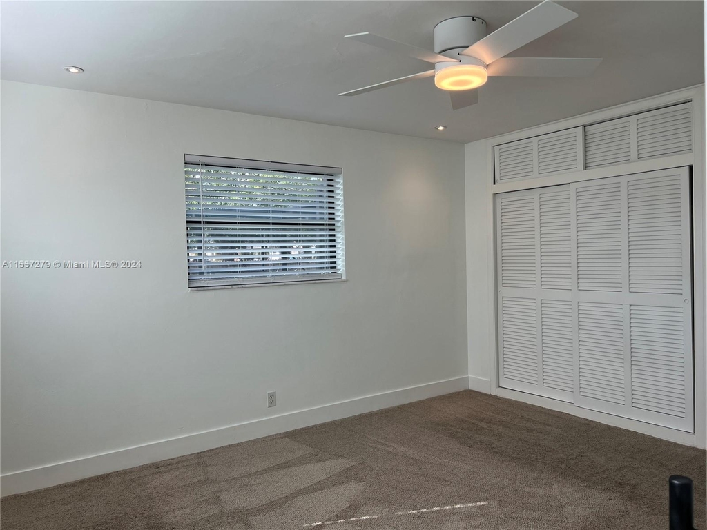 3620 W Park Rd - Photo 10