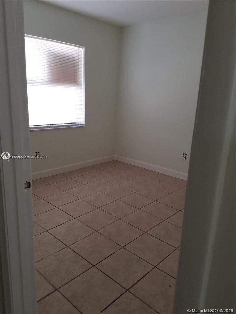 6540 W 27th Ct - Photo 15