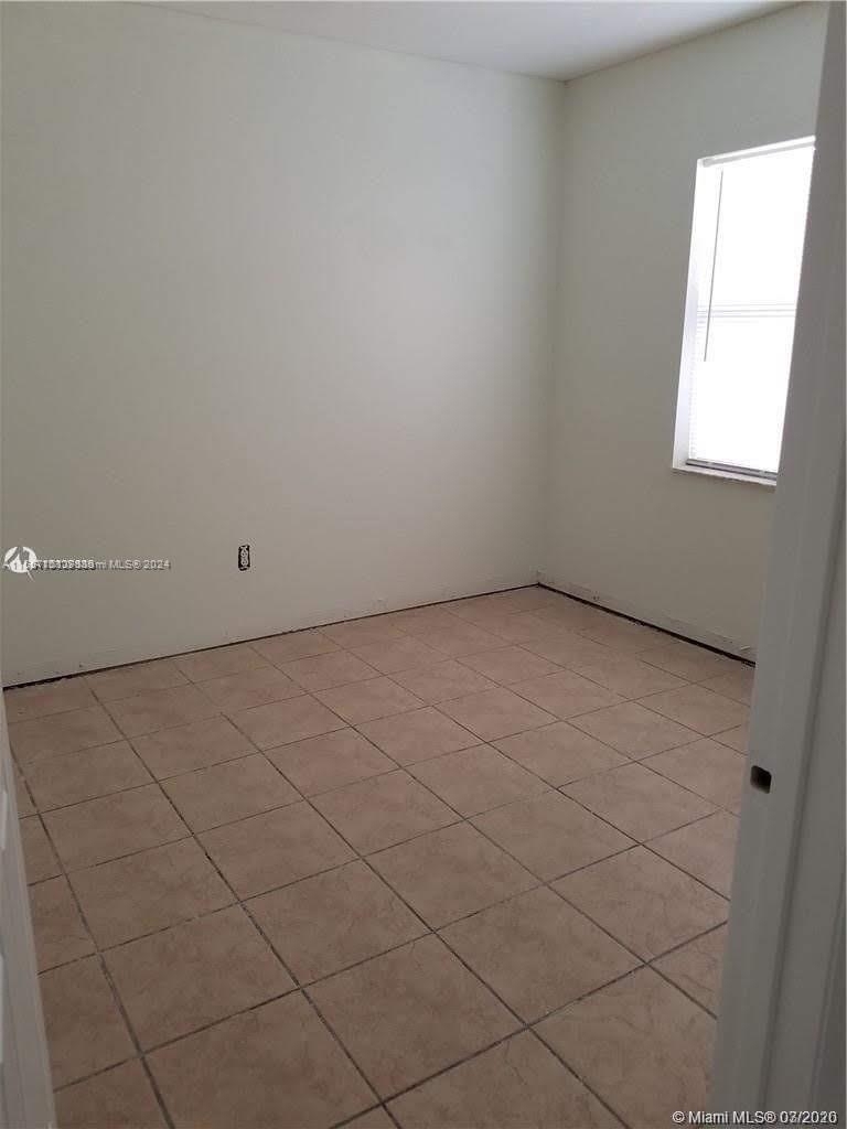 6540 W 27th Ct - Photo 18