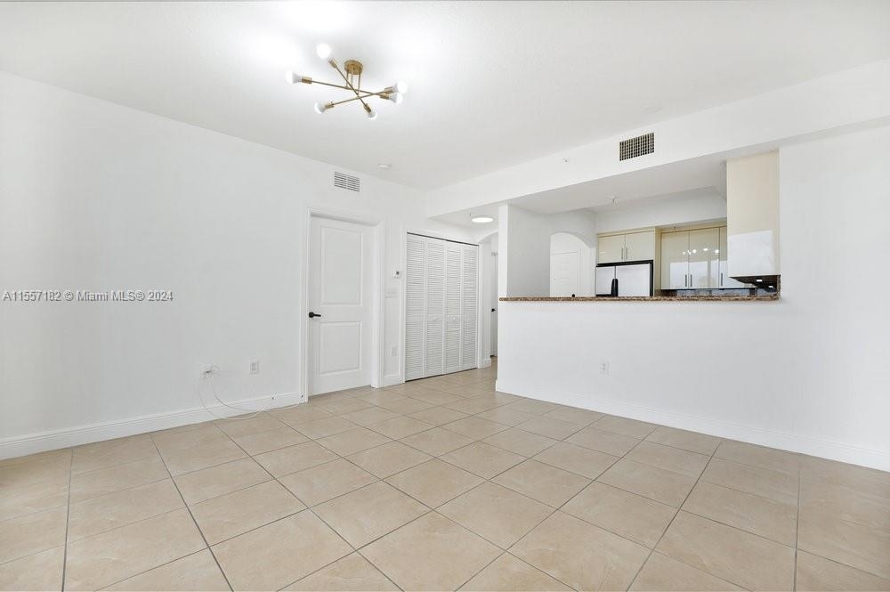 2301 Sw 27th Ave - Photo 5