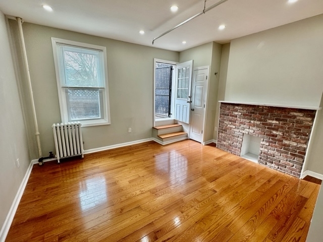 424 Clermont Avenue - Photo 1