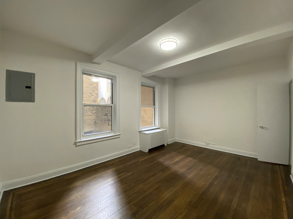 1B East 37th Street - Photo 3