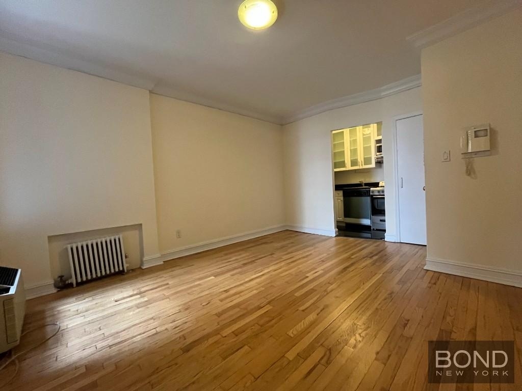 119 East 89th Street - Photo 2