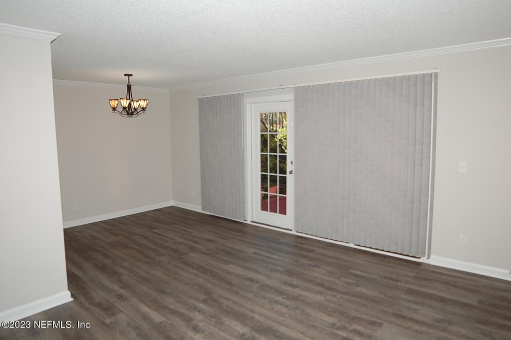 3900 Mission Drive - Photo 5