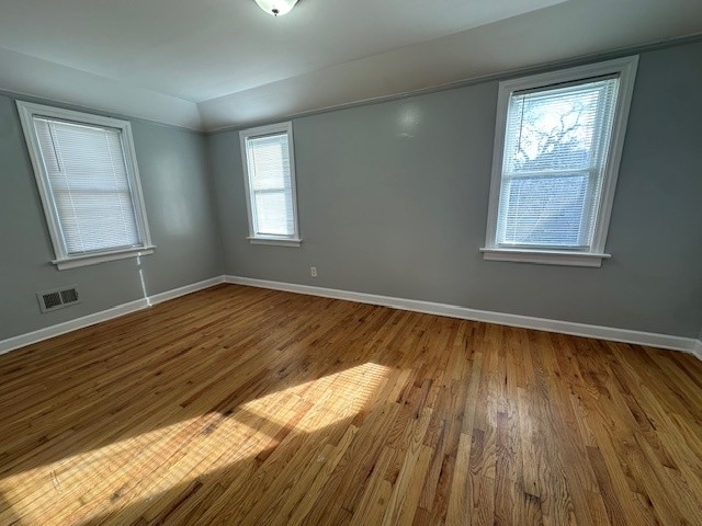 1135 E 81st Street - Photo 5