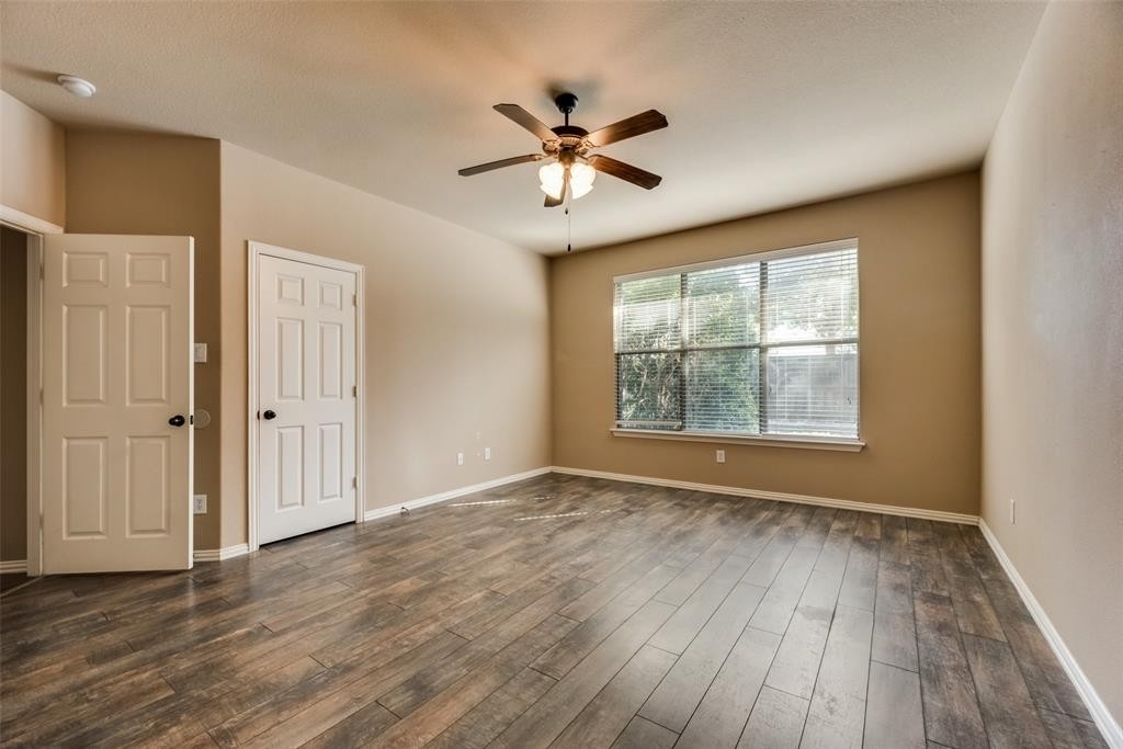 11489 Corsicana Drive - Photo 9