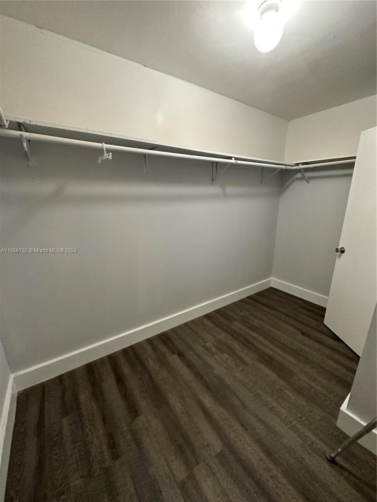 20535 Sw 92nd Ct - Photo 16