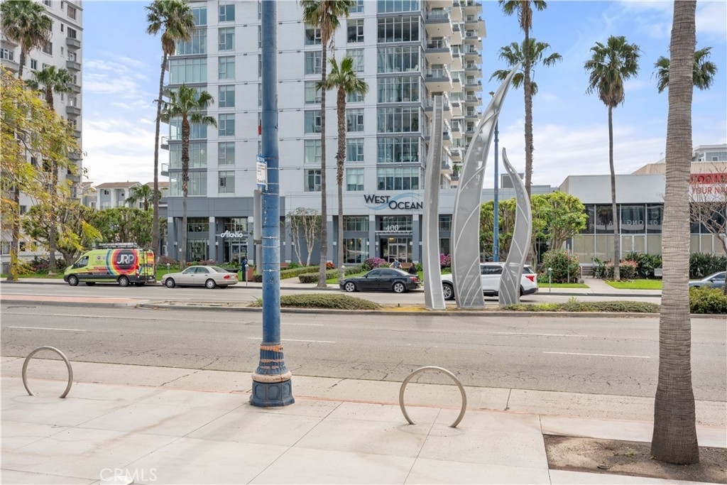 400 W Ocean Boulevard - Photo 1