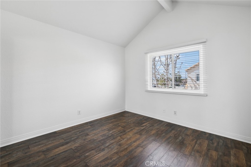 2100 Colina Vista Way - Photo 20