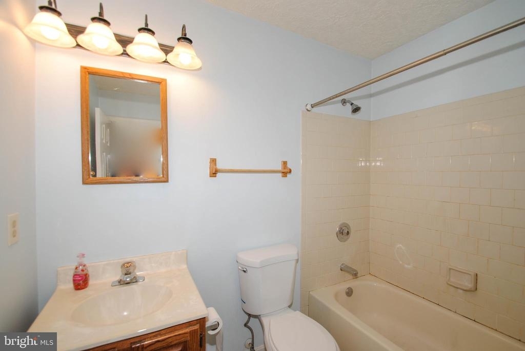 7306 Westwind Dr - Photo 13