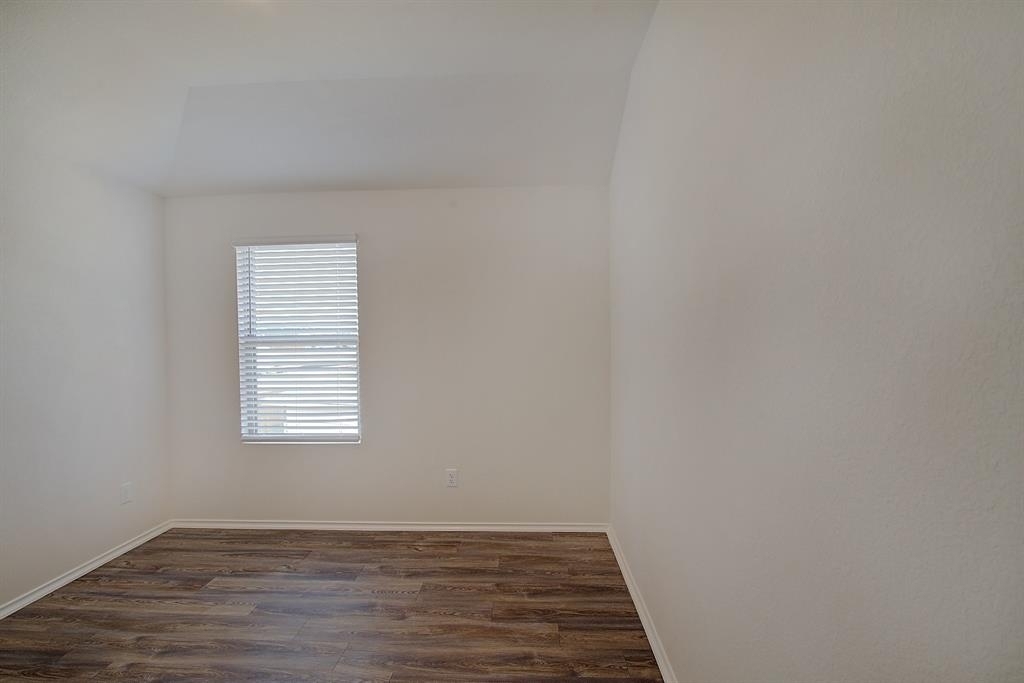 14040 Grover Creek Drive - Photo 14