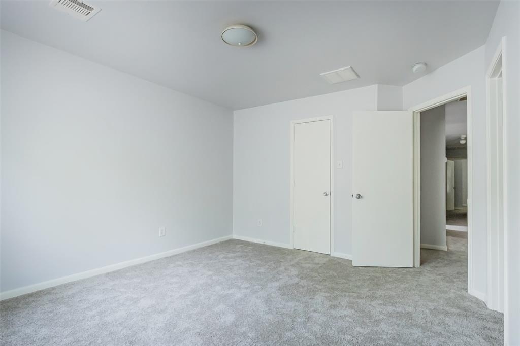 12047 Madison Oak Street - Photo 16