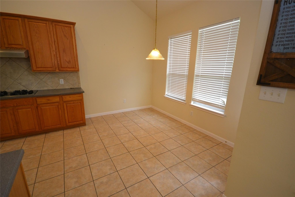 1123 Winding Creek Pl - Photo 5