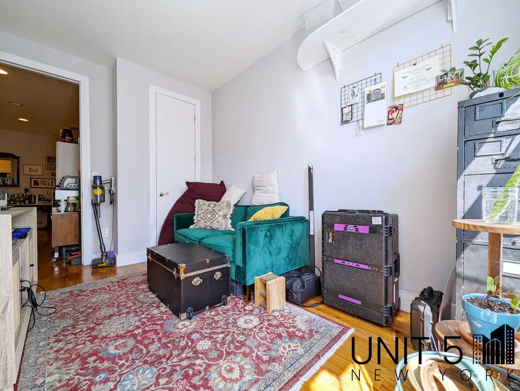 238 Eldert Street - Photo 11