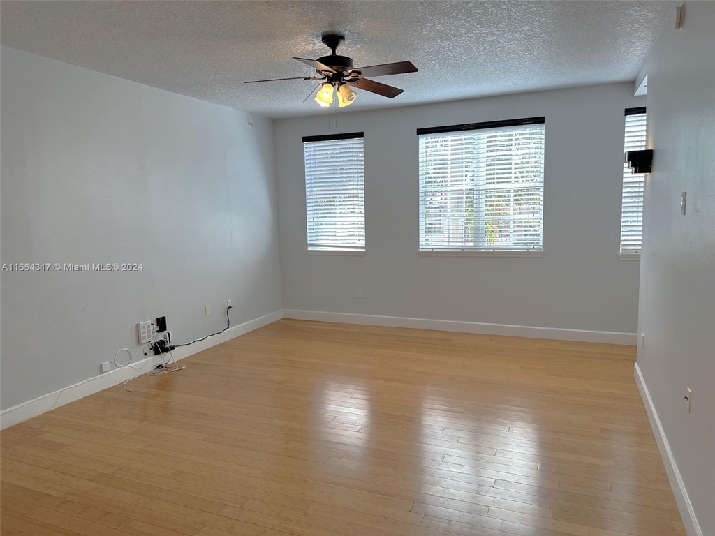 2065 S Ocean Drive - Photo 4