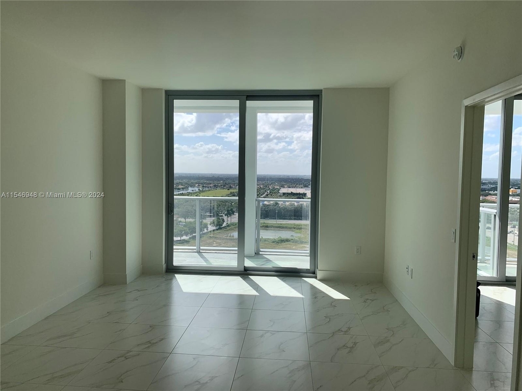 2000 Metropica Way - Photo 17