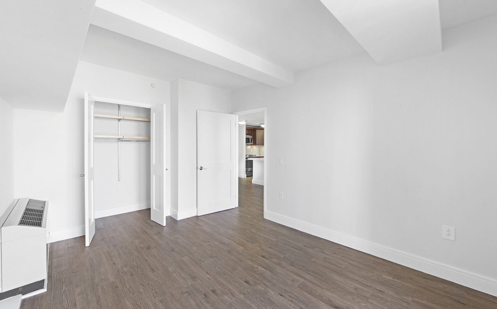 354 East 91st Street - Photo 8