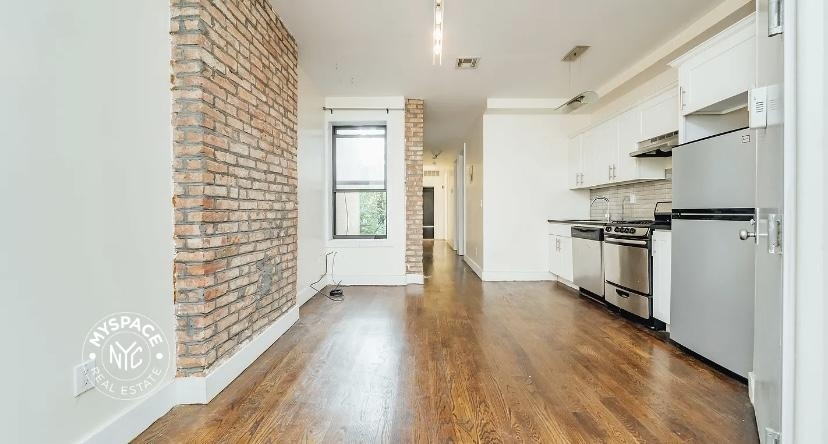 435 Bleecker St - Photo 7