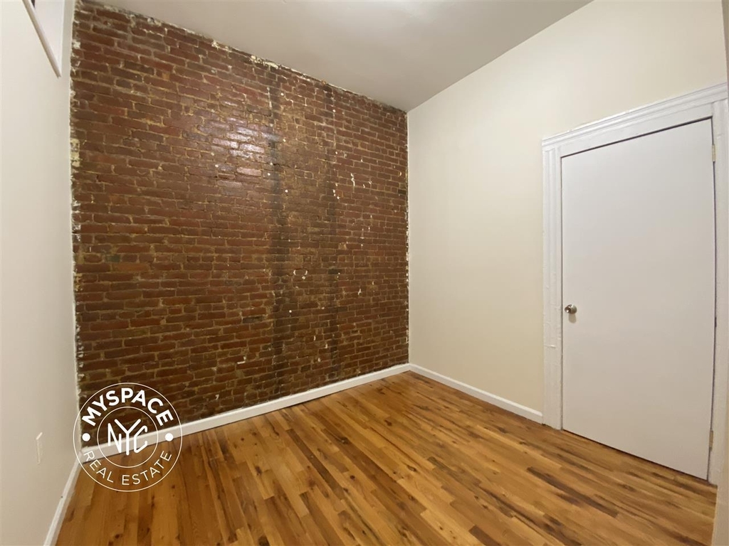 38 Nostrand Ave. - Photo 9