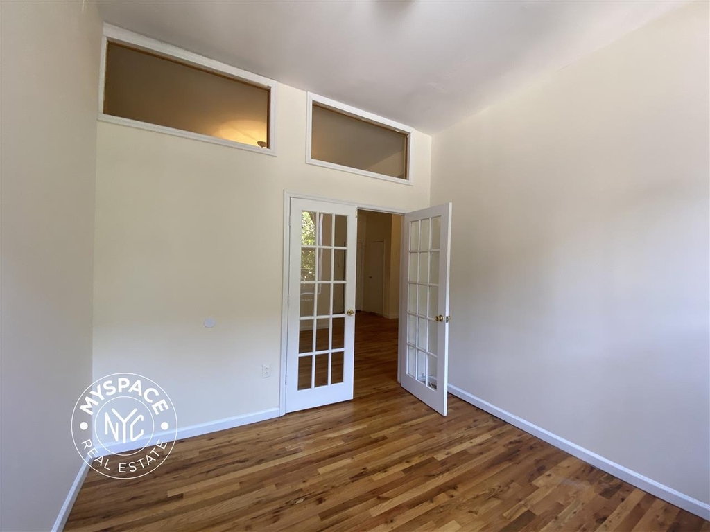 38 Nostrand Ave. - Photo 3