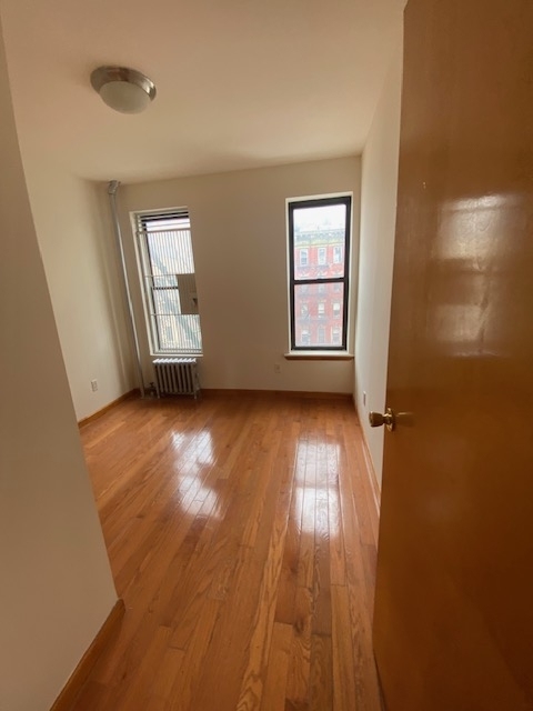 328 East 14th Street - Photo 10