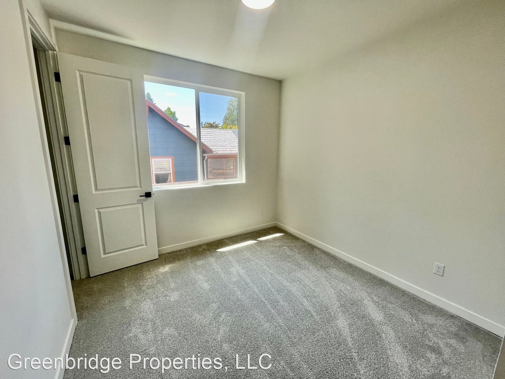 5012 Se 38th Ave. - Photo 15