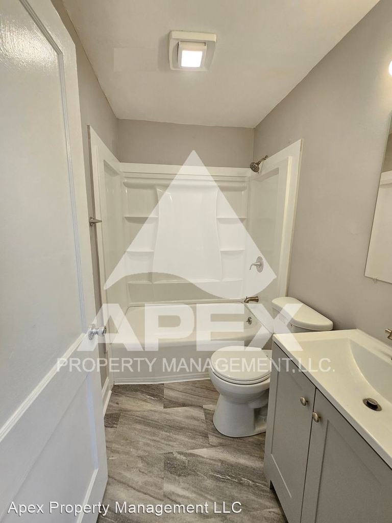 1031 Freemason Street - Photo 11