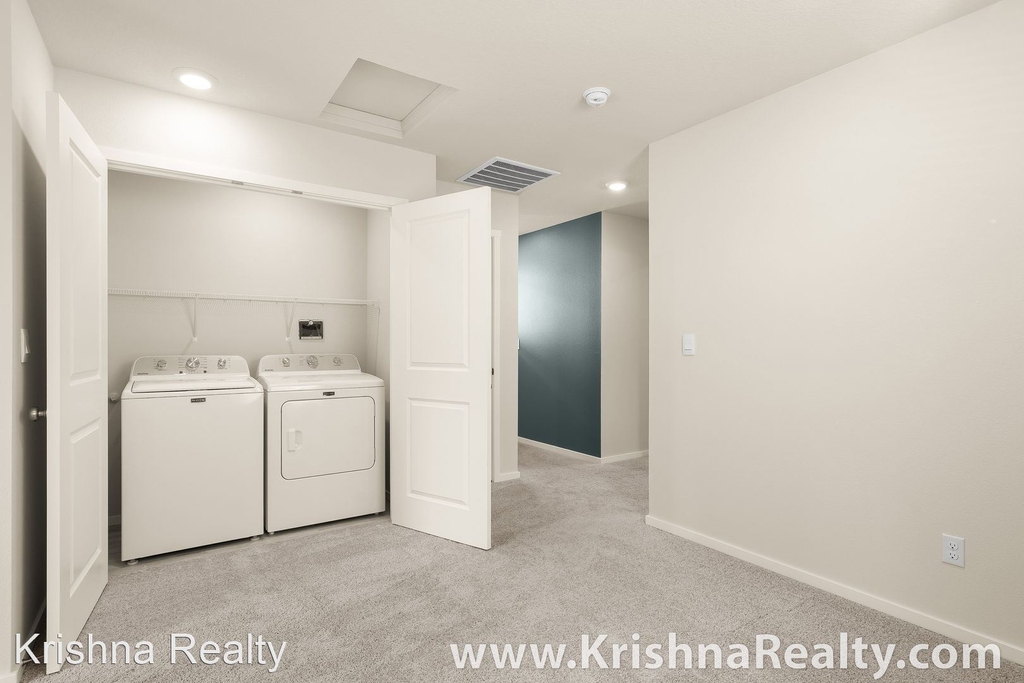 12100 Ne 68th Place - Photo 14