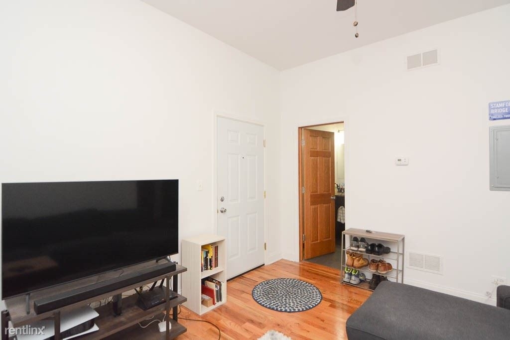 1712 W. Sunnyside, Unit R-4 - Photo 10