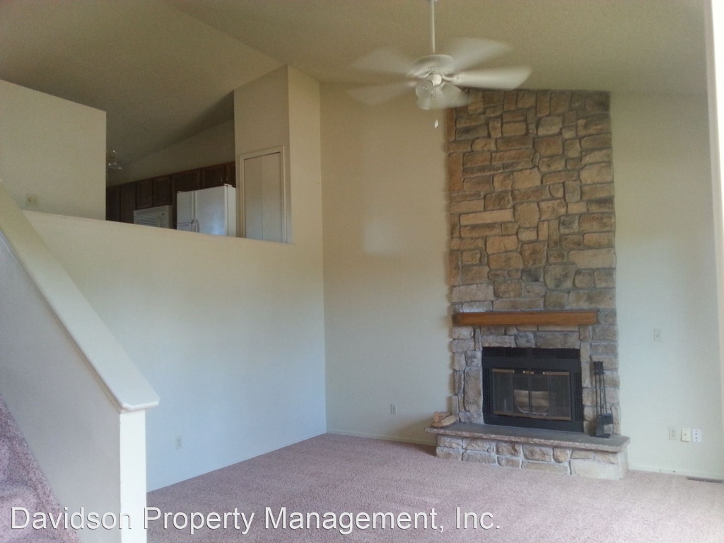 6810 Woodcreek Pl - Photo 1