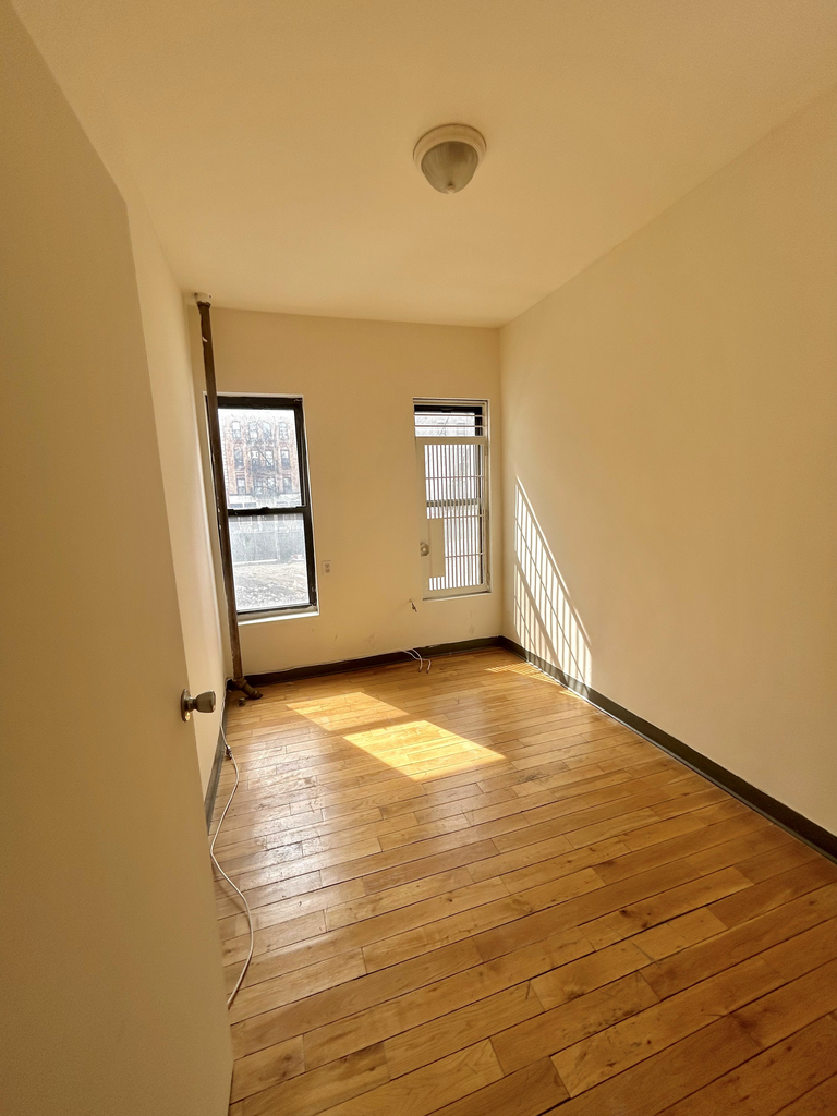 328 East 14th Street - Photo 0