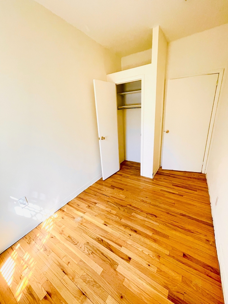 328 East 14th Street - Photo 1