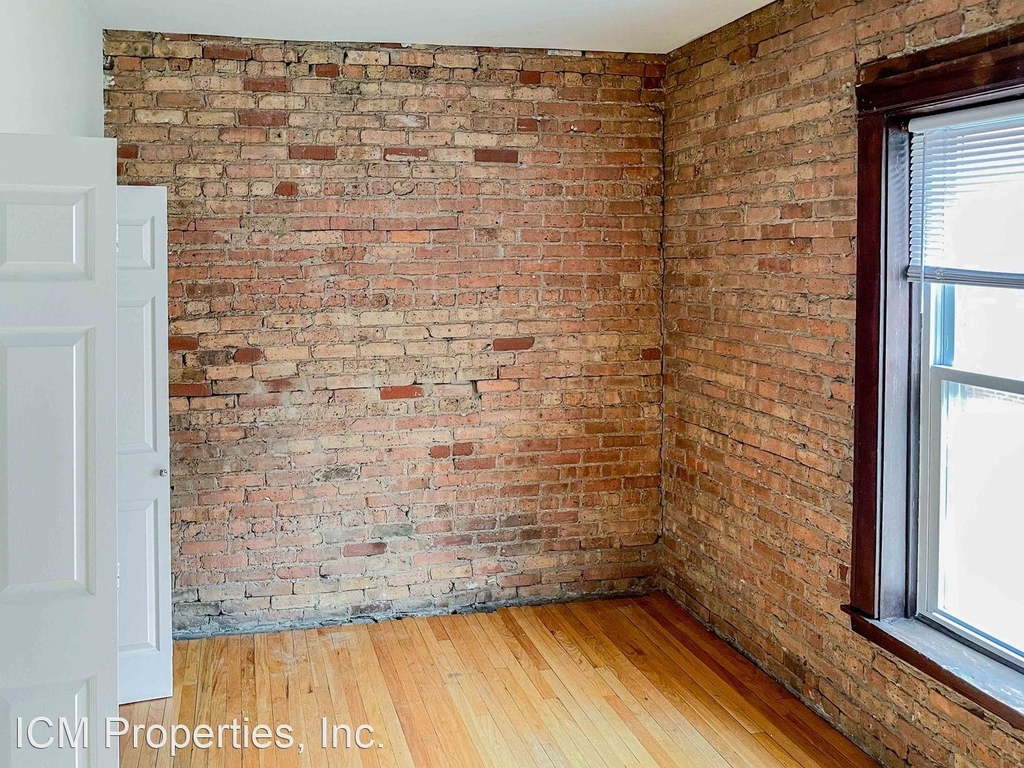 851 W. Cornelia Ave. - Photo 7