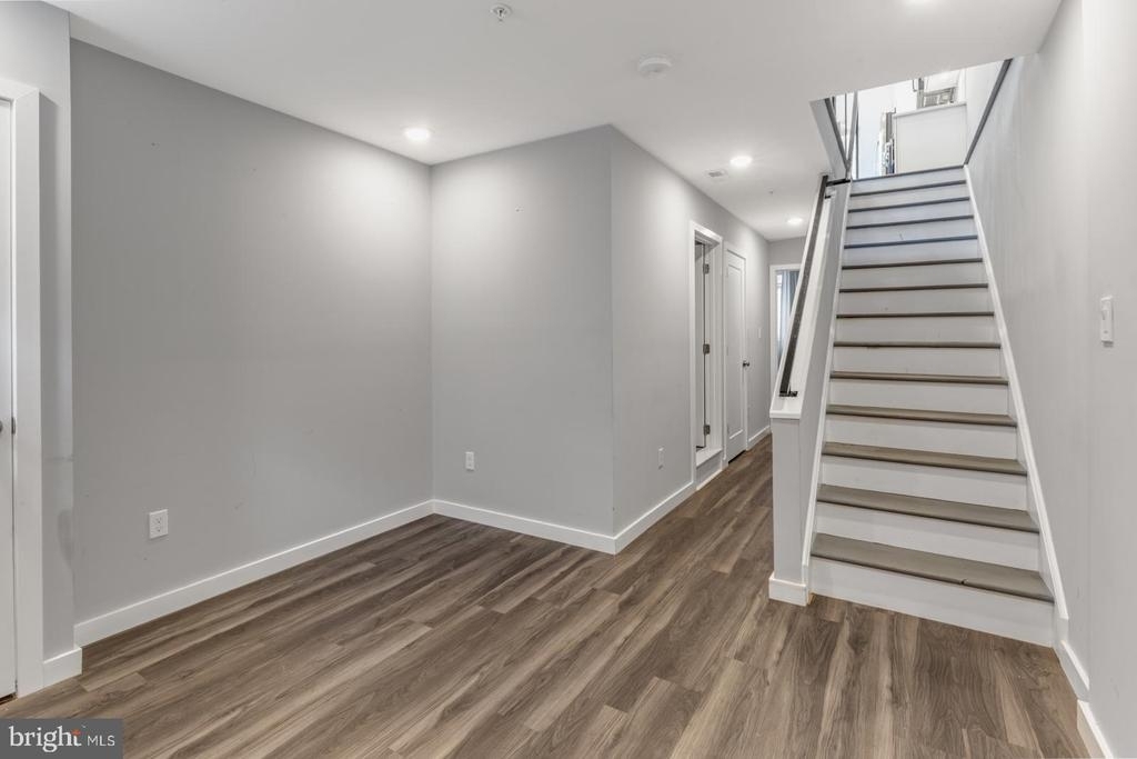 2342 Wilder St - Photo 34