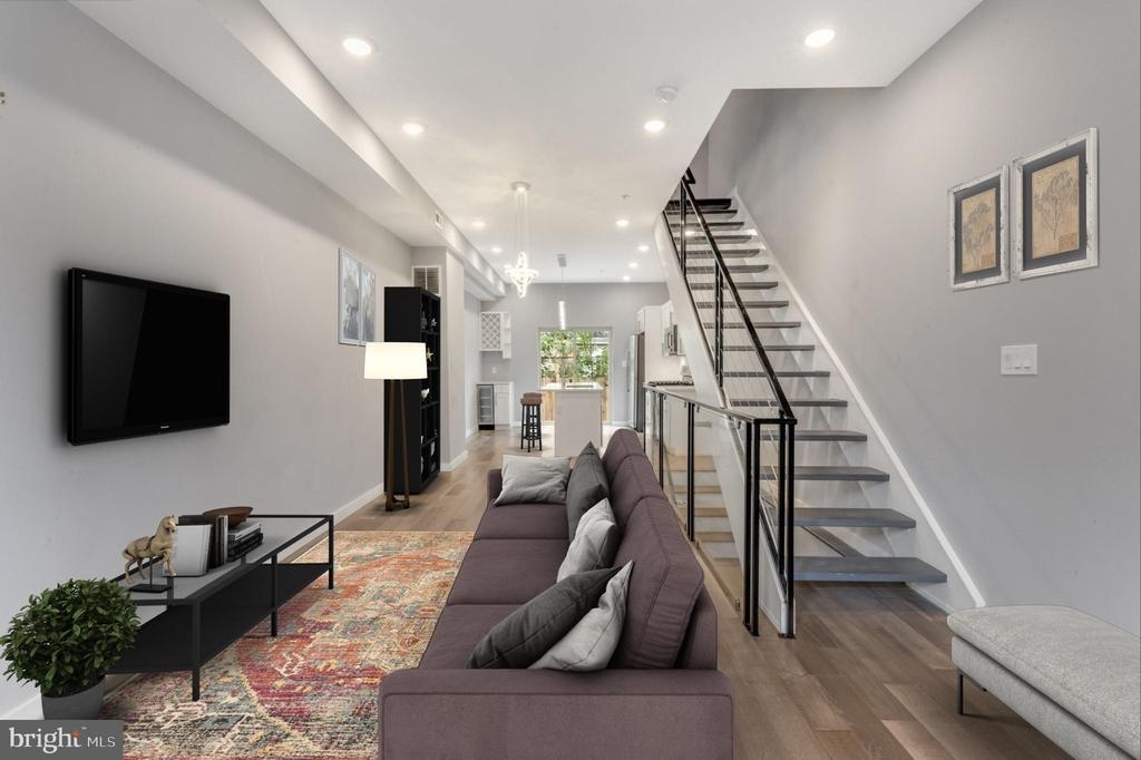 2342 Wilder St - Photo 1