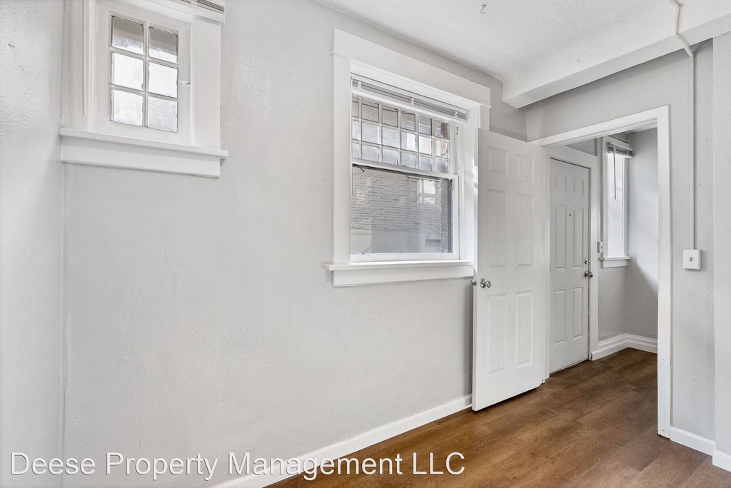 1428 W 10th Ave - Photo 8