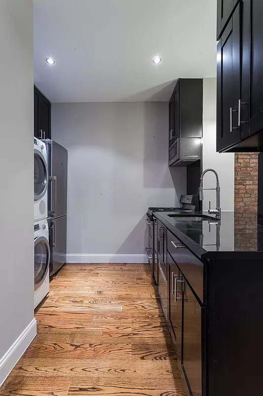 2071 Adam Clayton Powell Jr Boulevard - Photo 2