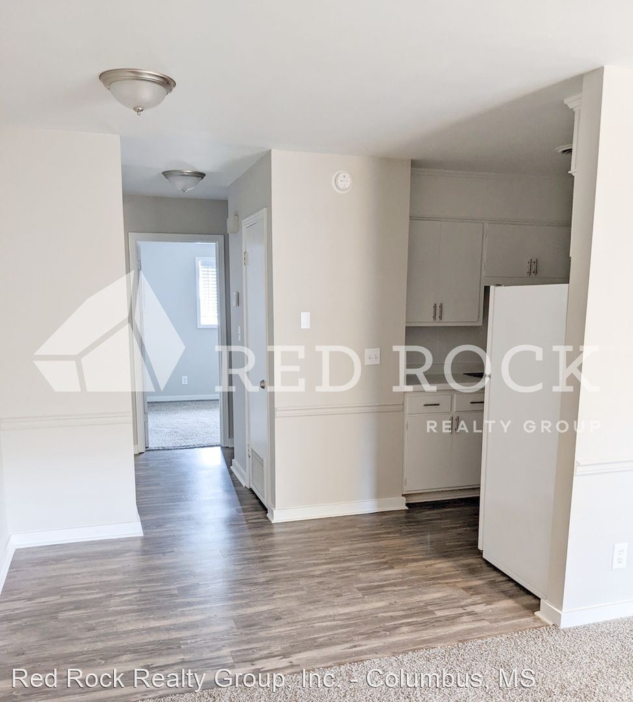 1127 6th St N - Photo 6