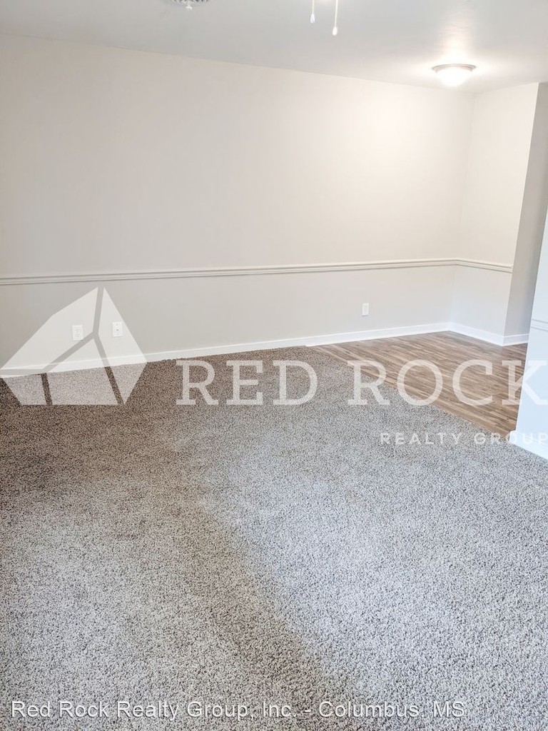 1127 6th St N - Photo 10