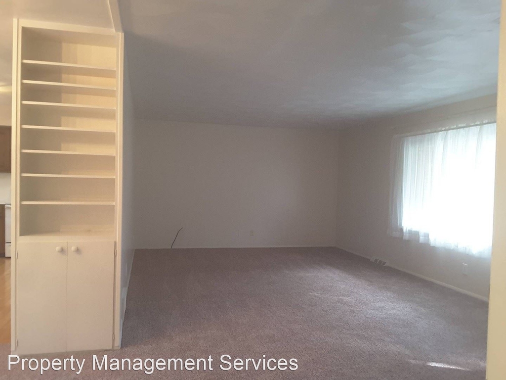 56099 River Shore Lane - Photo 2