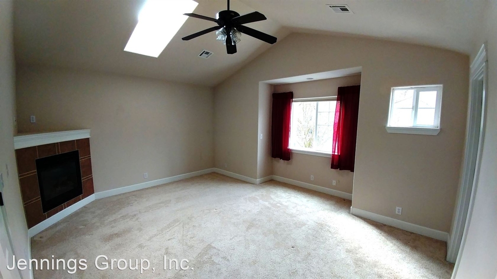 2769 Mallory Lane - Photo 5